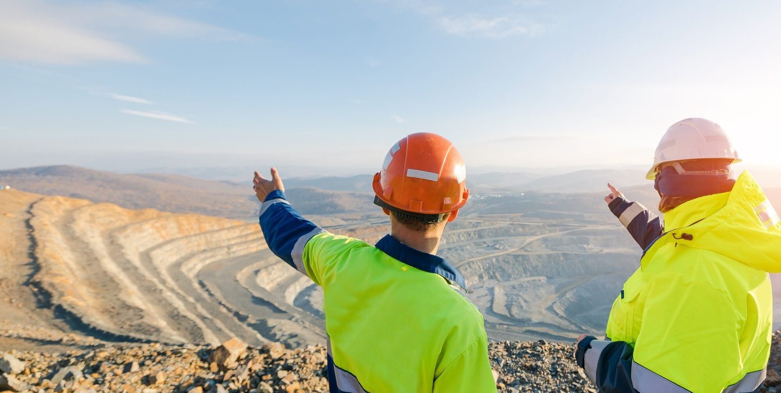 CCE Mining Montreal - Expert in mining - Reserve Estimation - Mine Design - Rock Mechanics - Mine Ventilation -